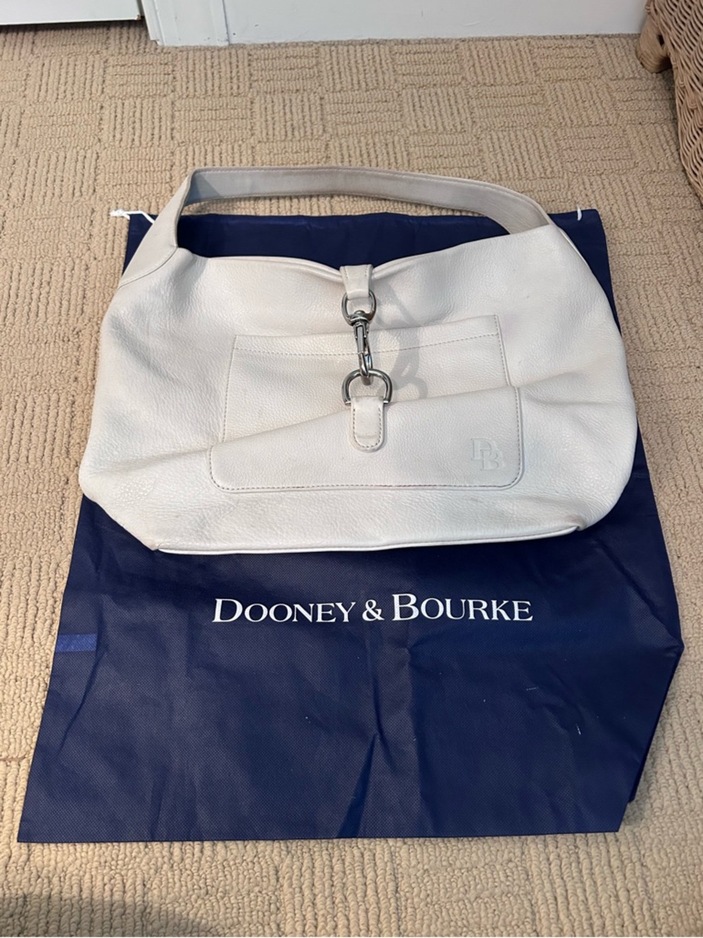 Dooney & Bourke White Leather Sac Bag